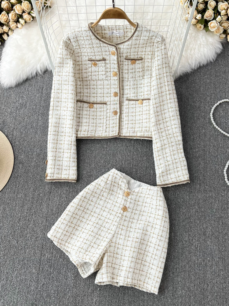 Pakaian Wanita Dua Potong Musi - Winter Clothing Kit ulasan dan harga
